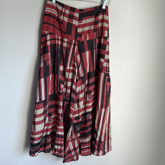 Peruvian Connection Red and Black Geometric Patterned Maxi Skirt 4 - Picture 5 of 10